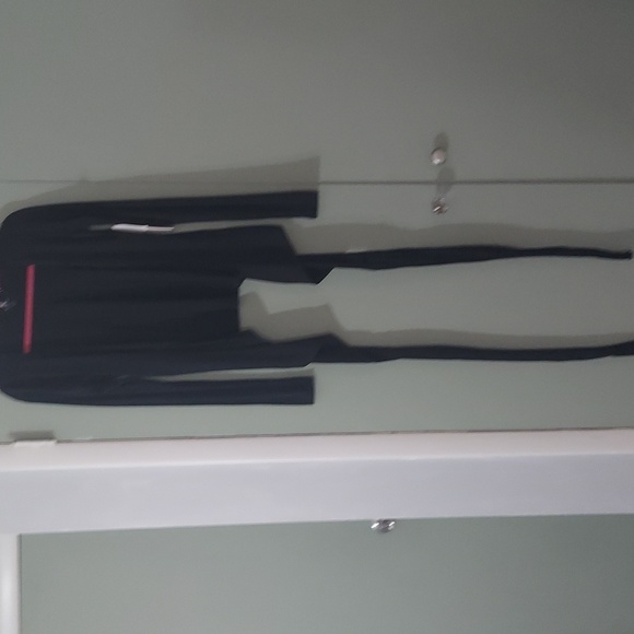 Good American Cross Fit L/S Top Wrap Performance Black Top Sz 2 (M) Nwts - Picture 4 of 12